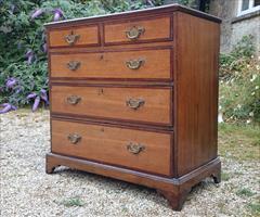 oak and mahogany antique chest of drawers4.jpg